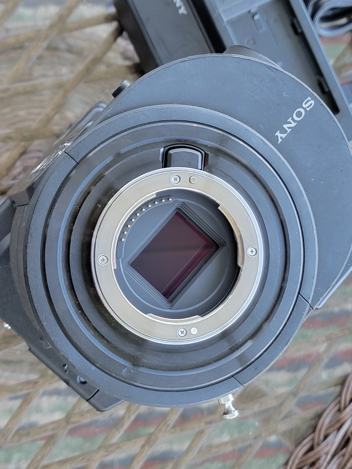 Sony NEX-FS700R Super 35 4k Capable Video Camera/Camcorder Body With Charger