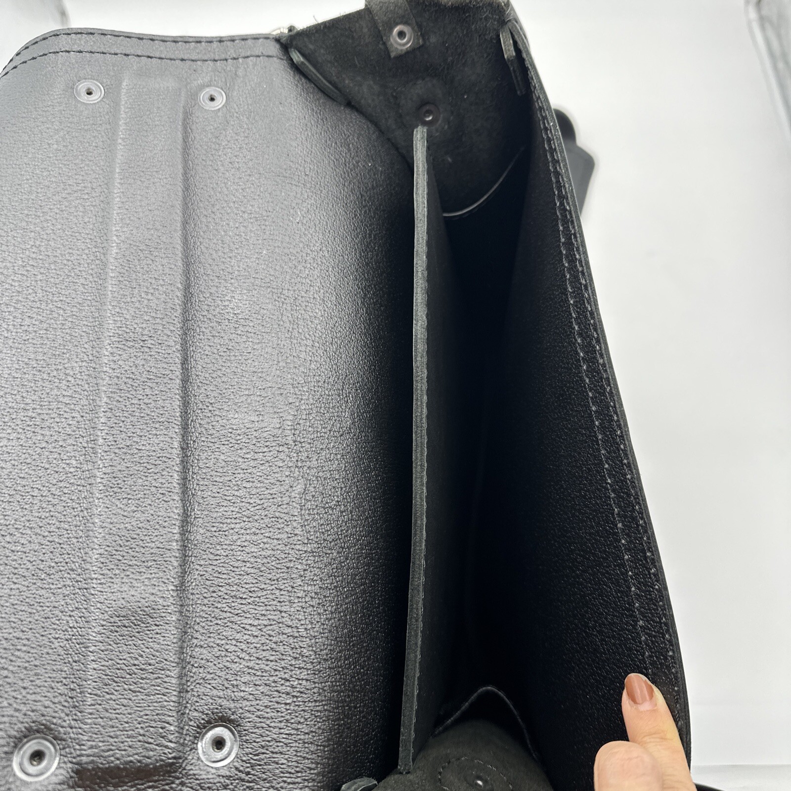 Saddleback Squared Leather Crossbody Shoulder Mes… - image 5