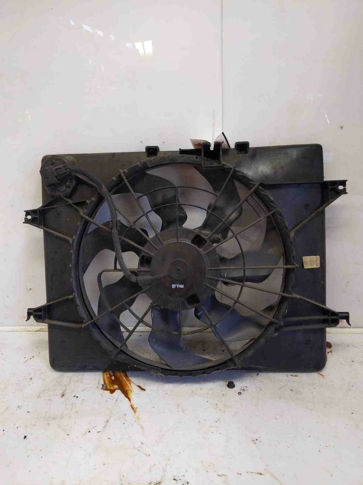 2011 2012 2013 Hyundai Sonata Cooling Fan Assembly 2.4L ONLY OEM ...
