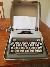 vintage royal typewriter Gray thumbnail