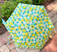 TOTES Umbrella LEMONS YELLOW GREEN 38 INCH COVERAGE ECO FRIENDLY NWT
