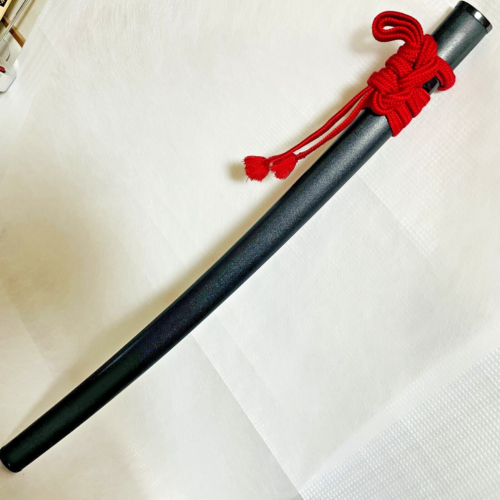 Późny okres Edo Czarny lakierowany kamień Miecz pochwa Czerwony wiszący sznurek Japonia - Zdjęcie 1 z 23