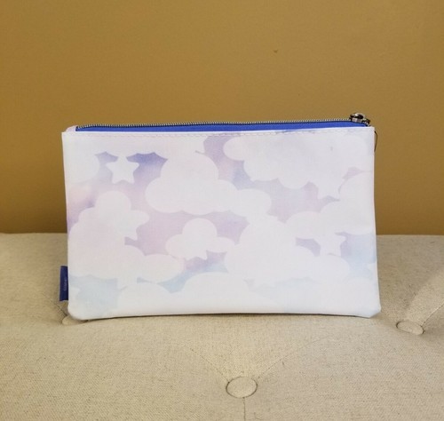 Loungefly Disney lilo and Stitch Sleeping Clouds Cosmetic Bag Makeup Pouch NEW - Picture 3 of 10