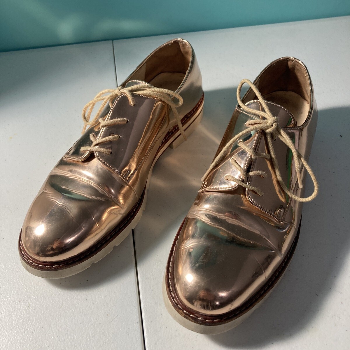 Stuart Weitzman Gold tone Sneakers US M Womens CIVW 72485 lace