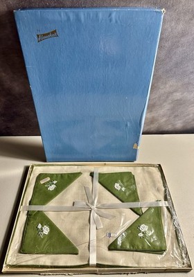 100% MCM Belgian Linen Sage Green Embroidered Napkin & Placemat Set Abouchar NIB