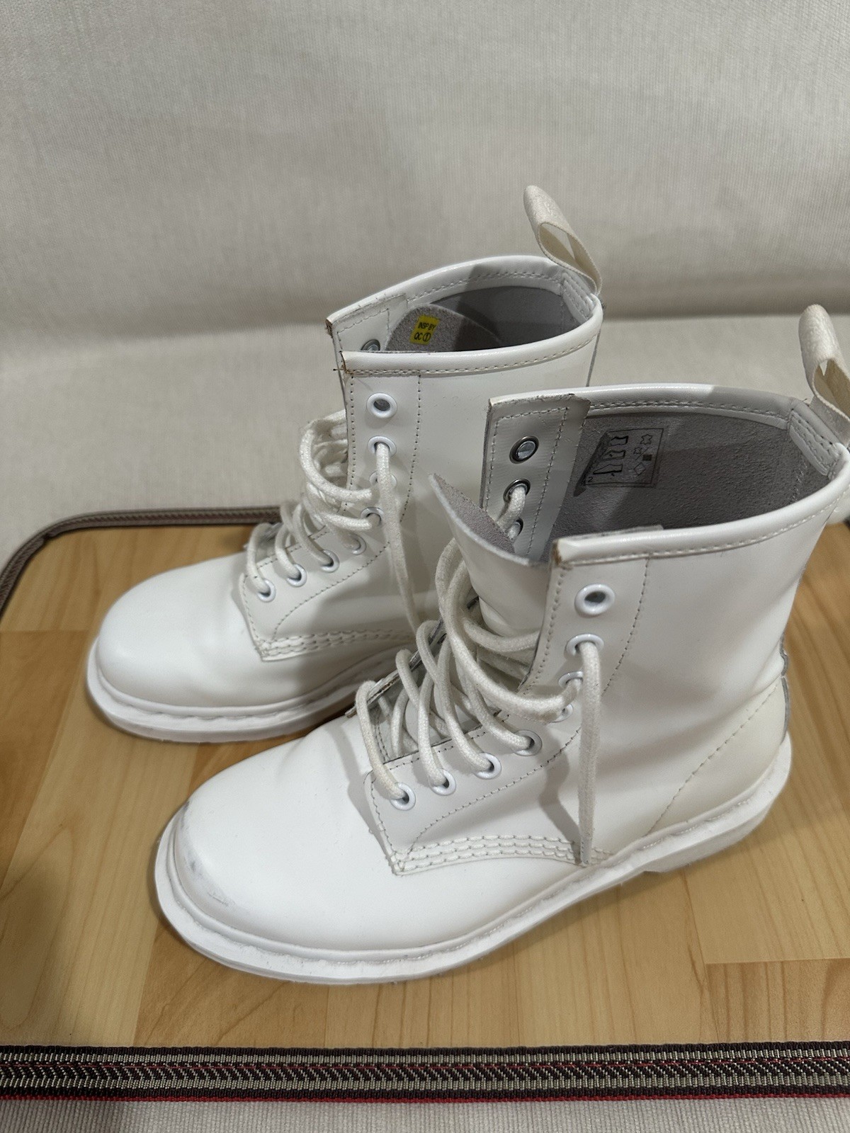 Dr Martens 1460 MONO SMOOTH LEATHER LACE UP BOOTS White Women’s Size 7
