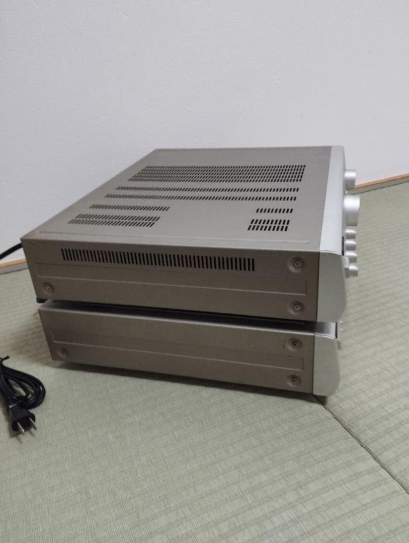 Kenwood KAF-3030R Amplifier + DPF-3030 CD Player Hi-Fi System