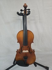 Amati's Fine Instruments Model AFV-017 4/4 Violin with Bow  Case