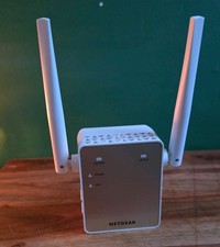 NETGEAR Ex6120 WiFi Range Extender 1200 Mbps Dual Band
