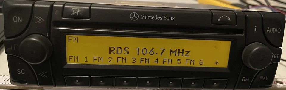 MERCEDES AUDIO 30 APS Autoradio A2088200285 Navi CD W140 W210 R129 W124 W202 - Bild 3 von 4