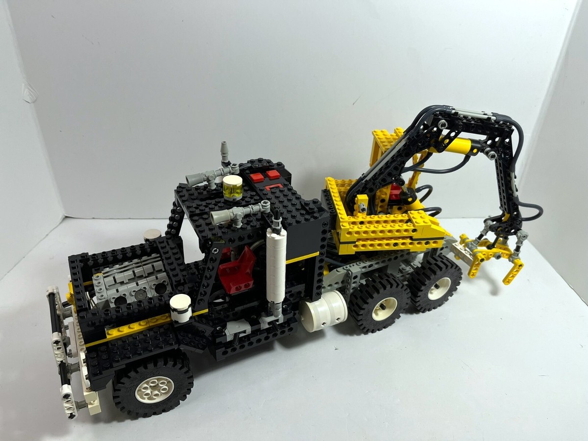 LEGO Technic: Model Construction: Air Tech Claw Rig 8868 Uber Rare LOT B  (1992)