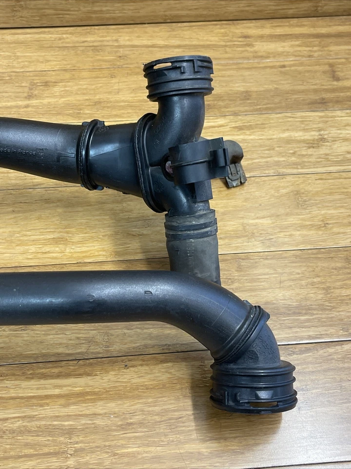 Tubo de manguera de refrigerante de radiador de motor Porsche Cayman 987 2005-2013 OEM Foto 3 de 4