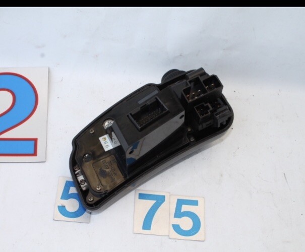 【美品】Switch ZSPEC 300zx Z32 Window Switch Finisher Pair, Right & Left