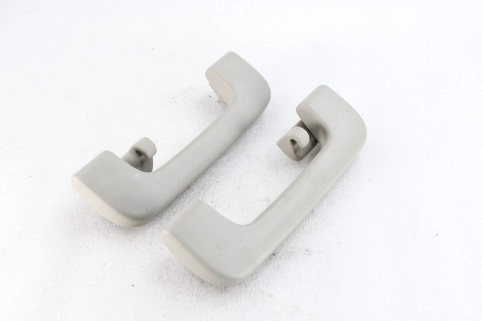 💎 2010-2015 年奥迪 Q7 后盖车厢抓手套装原始设备制造商灰色 — 第 2/4 张图片