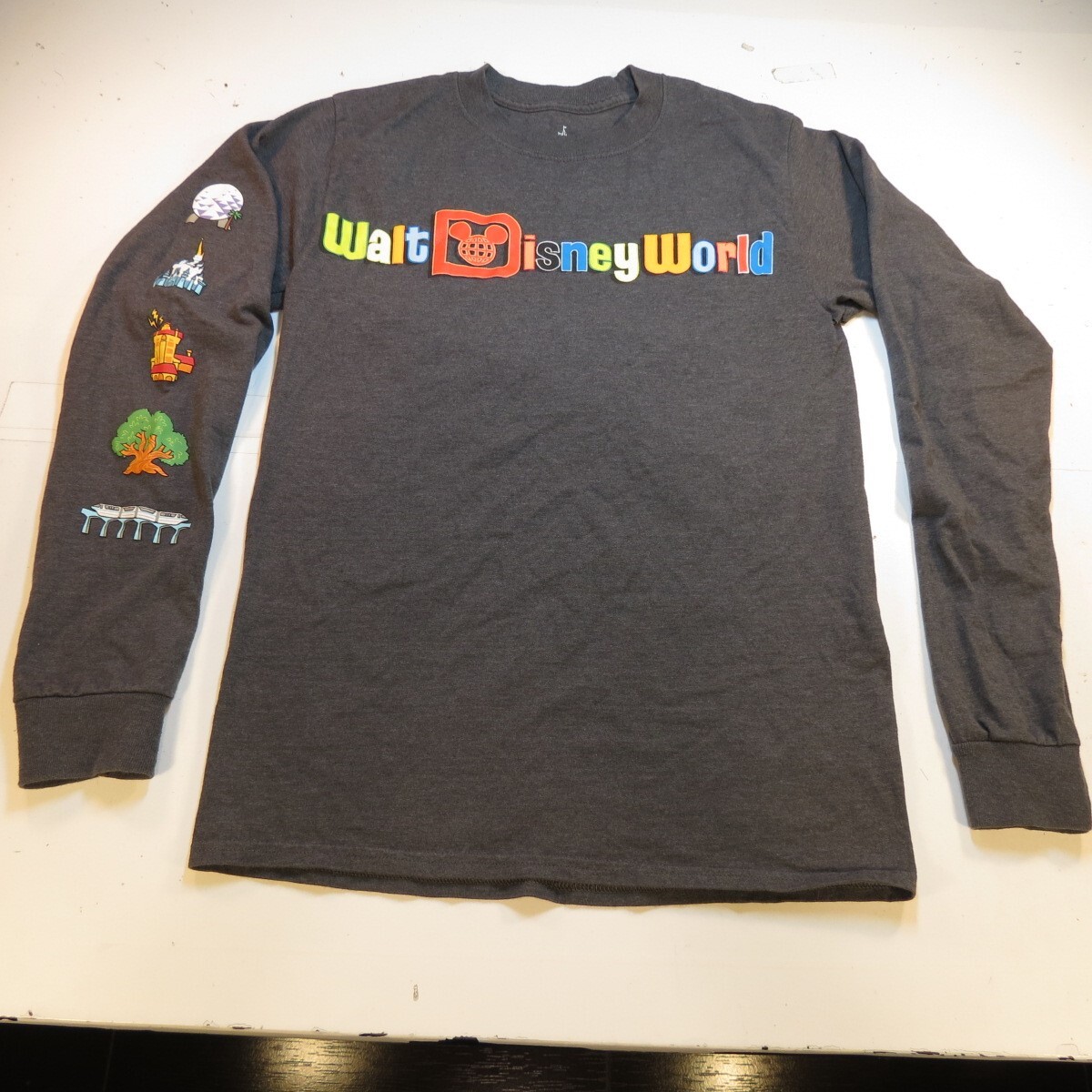 DISNEYLAND WALT DISNEY WORLD MICKEY MOUSE LONG SLEEVE TEE T SHIRT