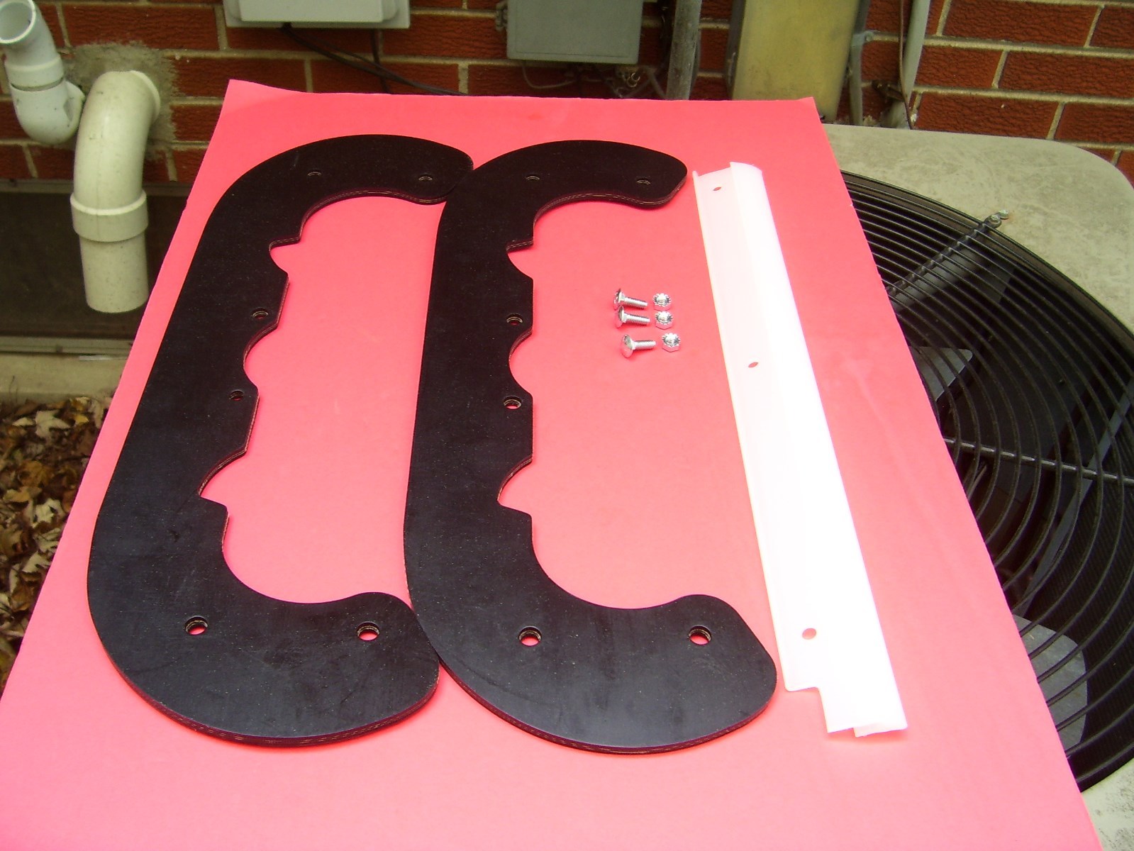 TORO SNOW BLOWER PADDLES, SCRAPER & HARDWARE FOR TORO CCR1000 & LAWN