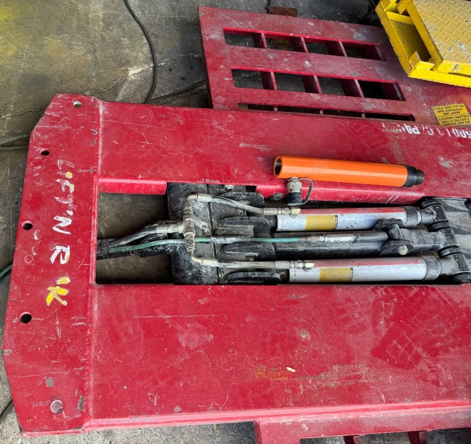 CHASSIS LINER LIFT N RAK PRO REPLACMENT RAISE LOWER CYLINDER PART 212010 - Image 3 of 4