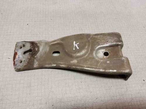 VW PASSAT B7 ALLTRACK 365 Kotflügelhalter vorne links 3C0821141 1.90 32545760