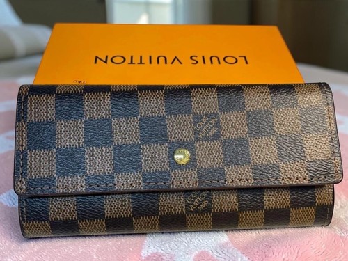 Louis Vuitton Portefeuille Sarah Damier Ebene Long Wallet W/Box & DB