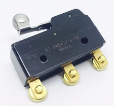BZ-RW842214-P4   Switch Snap Action N.O./N.C. SPDT Roller Lever Screw 16A 480...
