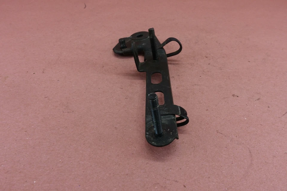 Soporte rectificador regulador Honda Shadow 1100 VT1100 1985-1986 Foto 3 de 4