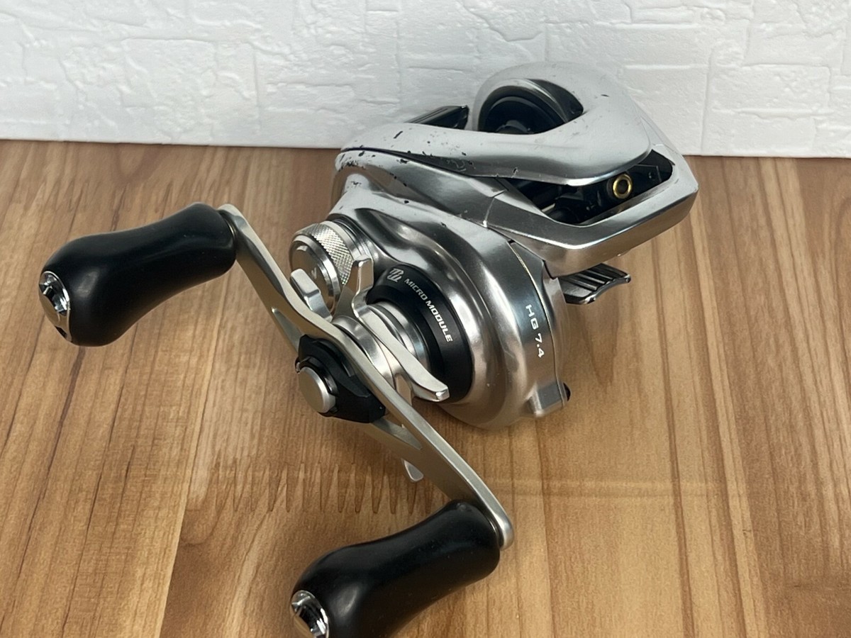 Shimano 16 Metanium MGL HG Right Baitcasting Fishing Reel 7.4 Gear