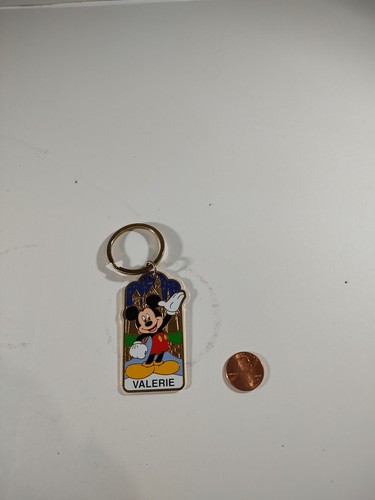 Disneyland Name Keychain Mickey Mouse Personalized "Valerie" - 第 2/5 張圖片
