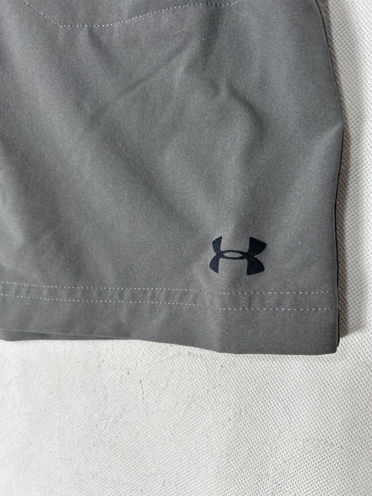 Under Armour Mens Shorts 2XL Loose Fit Heat Gear Gray Gym Running XXL