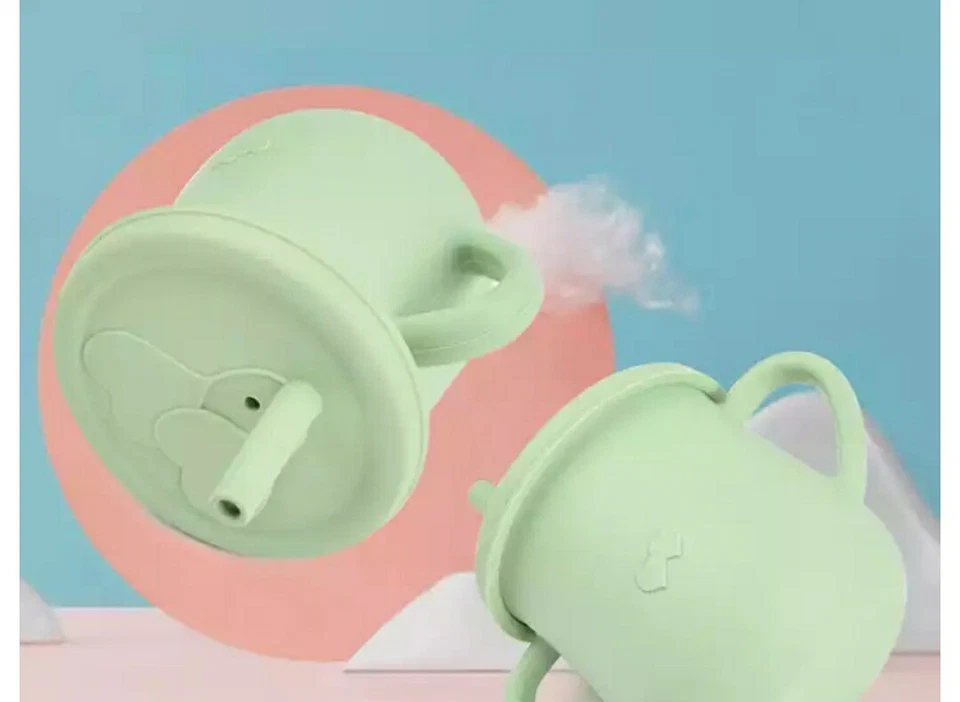 ¡Tazas para bebés sin BPA! Taza bebé de silicona colorida, flujo lento con pajita Foto 3 de 4