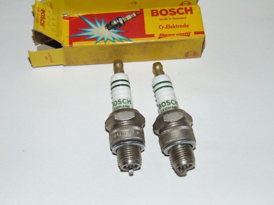 2 Nos Vintage Skidoo Snowmobile / Motorcycle Spark Plug Bosch