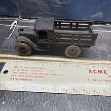 1930 cast iron arcade truck 213 Stake Body Metal Wheels