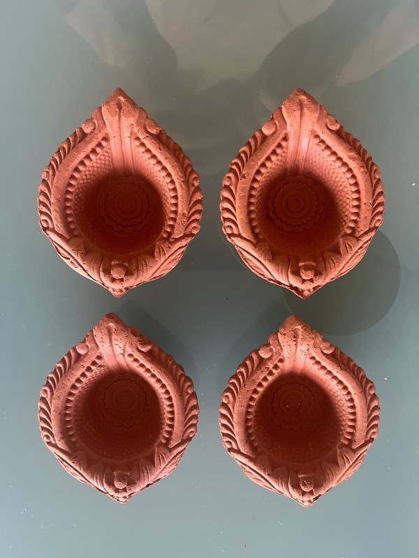New Handmade Terracotta Diwali Lamp Diya For Candles 🕯️ Celebration 4 Pc 3.5"