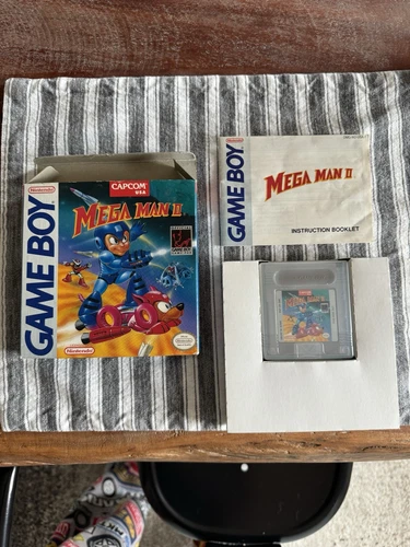 Mega Man II 2 Nintendo Game Boy GB CIB Complete in Box Great Condition Gameboy