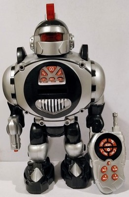 Simba Toys Space Planet Fighter Cyberbot ferngesteuerter Roboter 12'' Figur