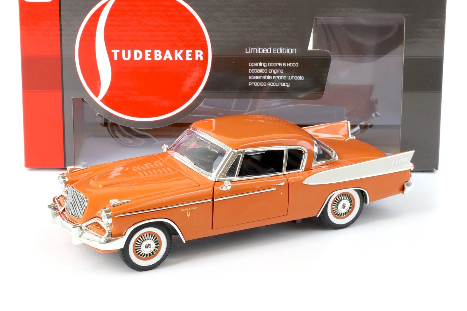 1:18 Car World 1957 Studebaker Golden Hawk Copper Tone/ White