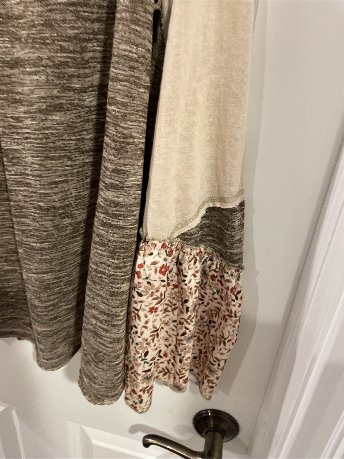 POL Top Size Large Patchwork Flared Floral Sleeve… - image 10