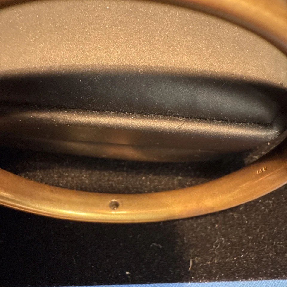 14k Yellow Gold 14.4g Bangle W/Diamond No Hinge Slide On One piece 2 5/8" ID - Image 4 of 4