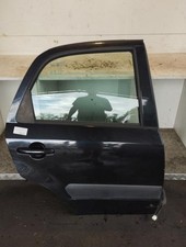Porte arrière et accessoires Suzuki SX4