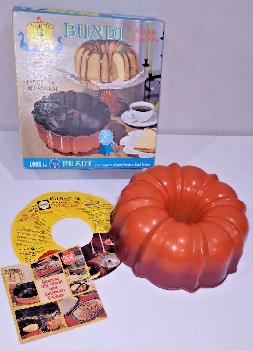 Vintage Nordic Ware 12 Cup Bundt Cake Fluted Tube Pan Orange/Brown Cast  Aluminum