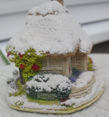 Lovely Lilliput Lane First Snow At Bluebell リリパットレーン