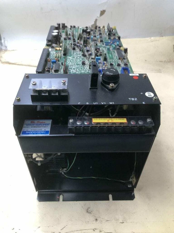 Servo amplificador Sanyo Denki BL Super 20BA050FFWH7 Foto 3 de 4