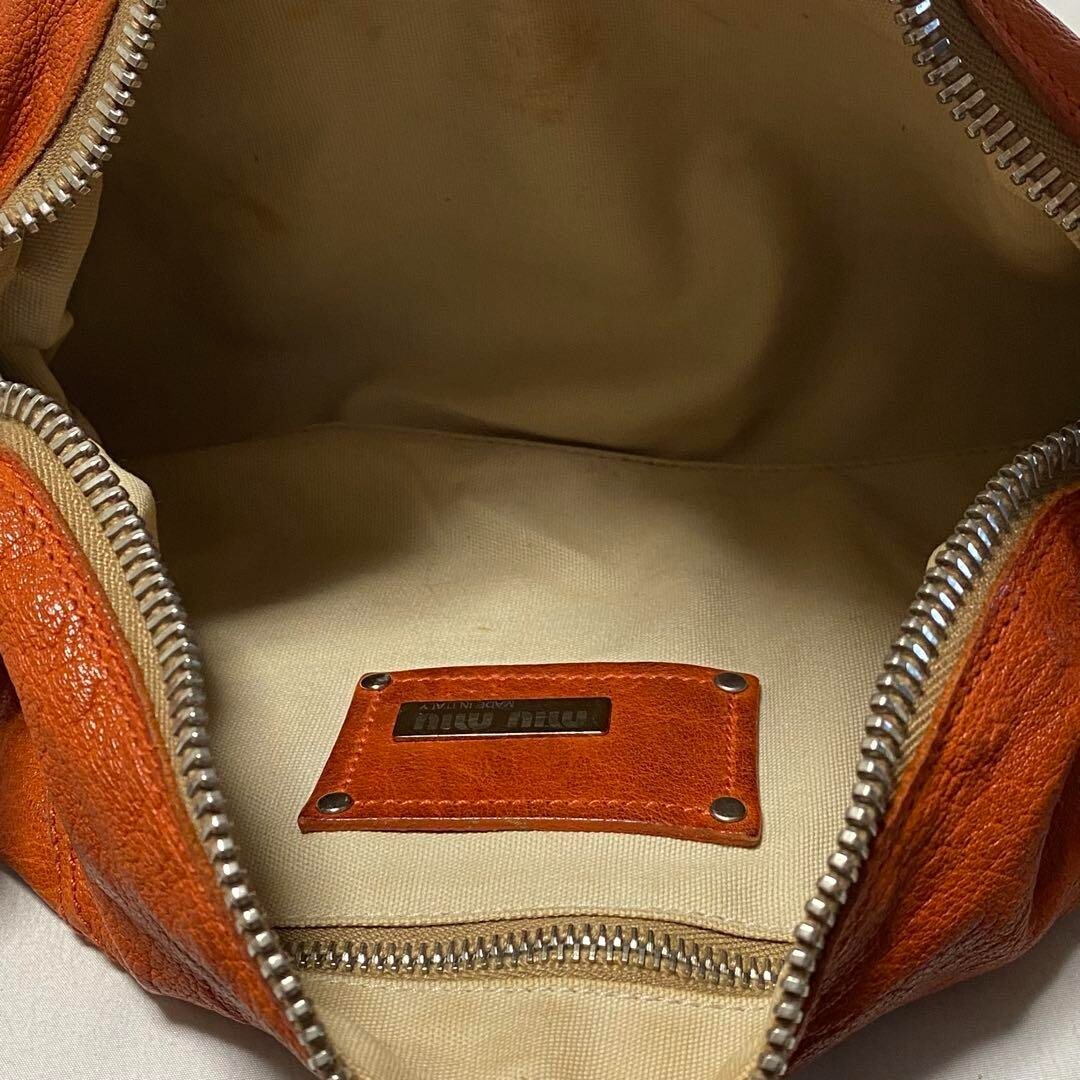 miu miu archive レザー ショルダーバッグ y2k 00s Rare 00s Miu Miu Archive Studded Leather Shoulder Bag Orange