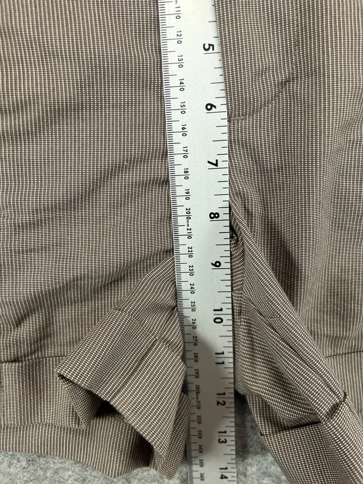 Daisy Fuentes Moda Shorts Womens 8 Brown Pinstripe Chino Cuffed Casual - Image 3 of 4