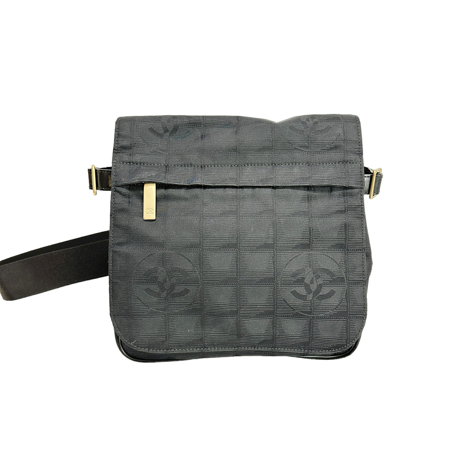 CHANEL Black Shoulder Bag from New Travel Line 12915-image