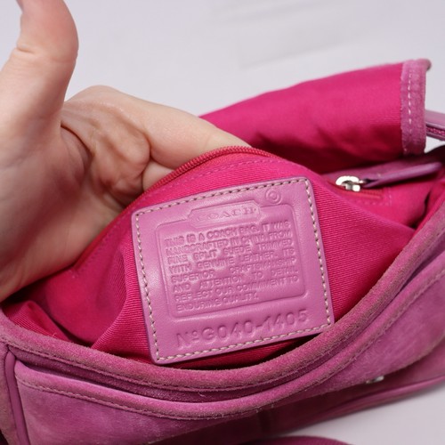 Bolso de hombro pequeño Coach rosa gamuza #1405 Y2K correa ajustable - Imagen 6 de 7