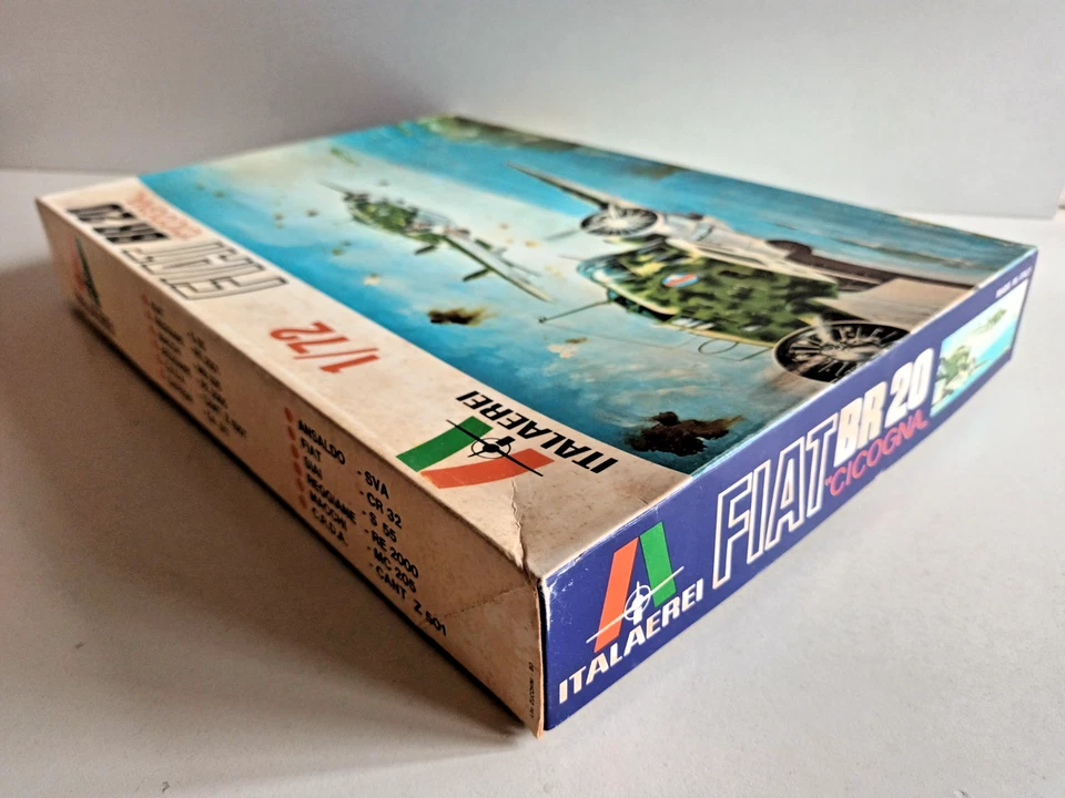 KIT Aeromodello FIAT BR 20 CICOGNA - Italaerei #103 - anni '70 - VINTAGE - Immagine 3 di 4