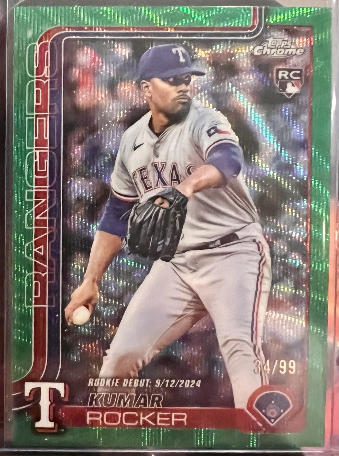 2025 Topps Chrome - Kumar Rocker #73 Green RayWave Refractor /99 (RC)