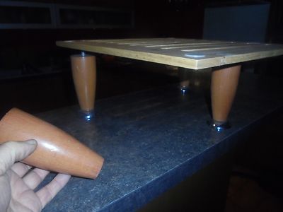 3+1 Bettfüße Holz Kreation Regal Dekoration Werkstatt Loft Bar Bistro Indus