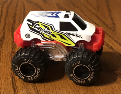 Greenbrier International Turbo Express Wheels 4x4 Crusher Monster Van 1:64 LOOSE