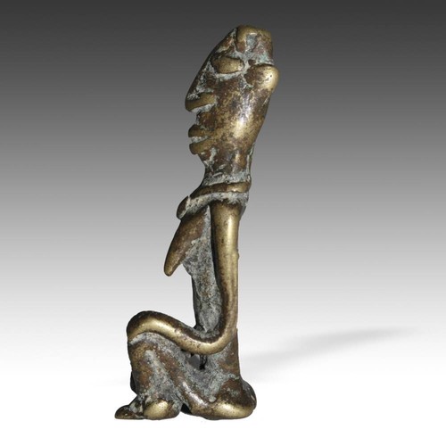 VINTAGE AFRICAN CAST BRONZE SEATED FIGURE DOGON MALI WEST AFRICA 20TH C. - Picture 2 of 4